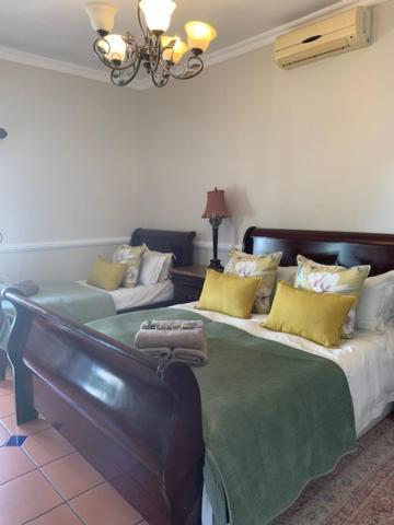A Tapestry Garden Guest House Potchefstroom Ngoại thất bức ảnh