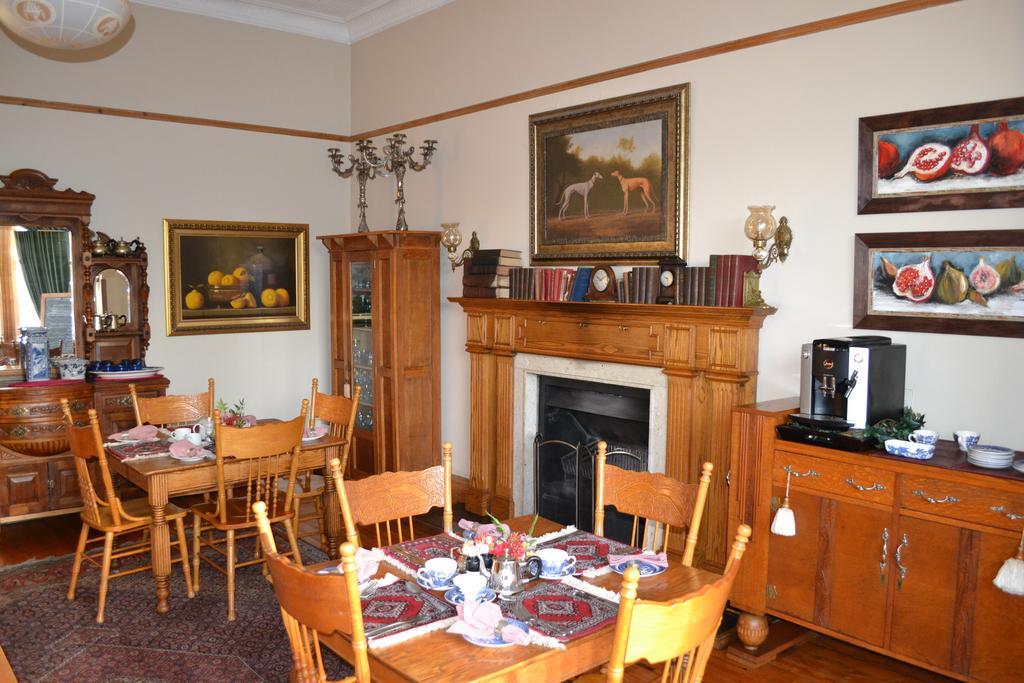 A Tapestry Garden Guest House Potchefstroom Ngoại thất bức ảnh