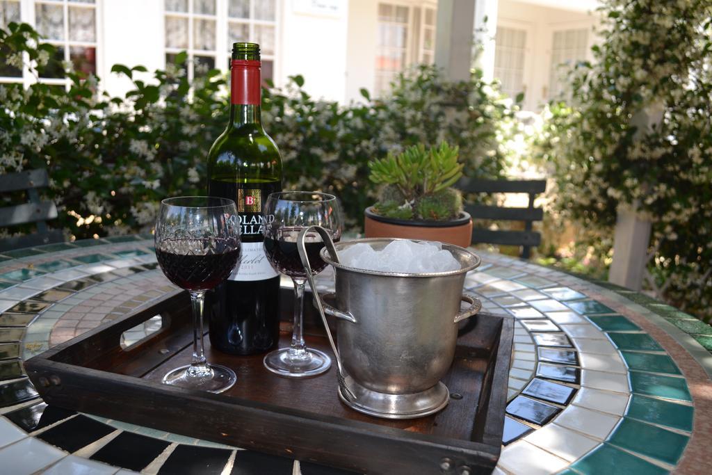 A Tapestry Garden Guest House Potchefstroom Ngoại thất bức ảnh