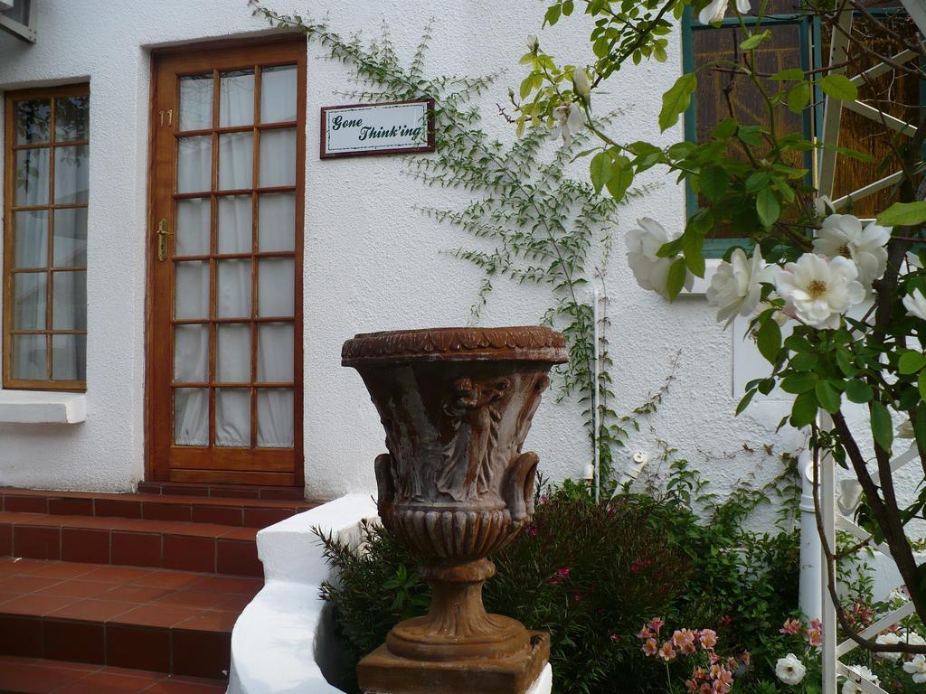 A Tapestry Garden Guest House Potchefstroom Ngoại thất bức ảnh