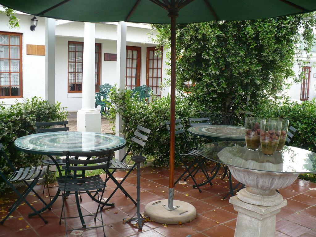 A Tapestry Garden Guest House Potchefstroom Ngoại thất bức ảnh